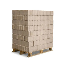Laden Sie das Bild in den Galerie-Viewer, Heizfuxx RUF Holzbriketts Hartholz 960 kg Palette (96×10 kg) Heizwert ≥4,8 kWh/kg Kaminbriketts RUF-Form